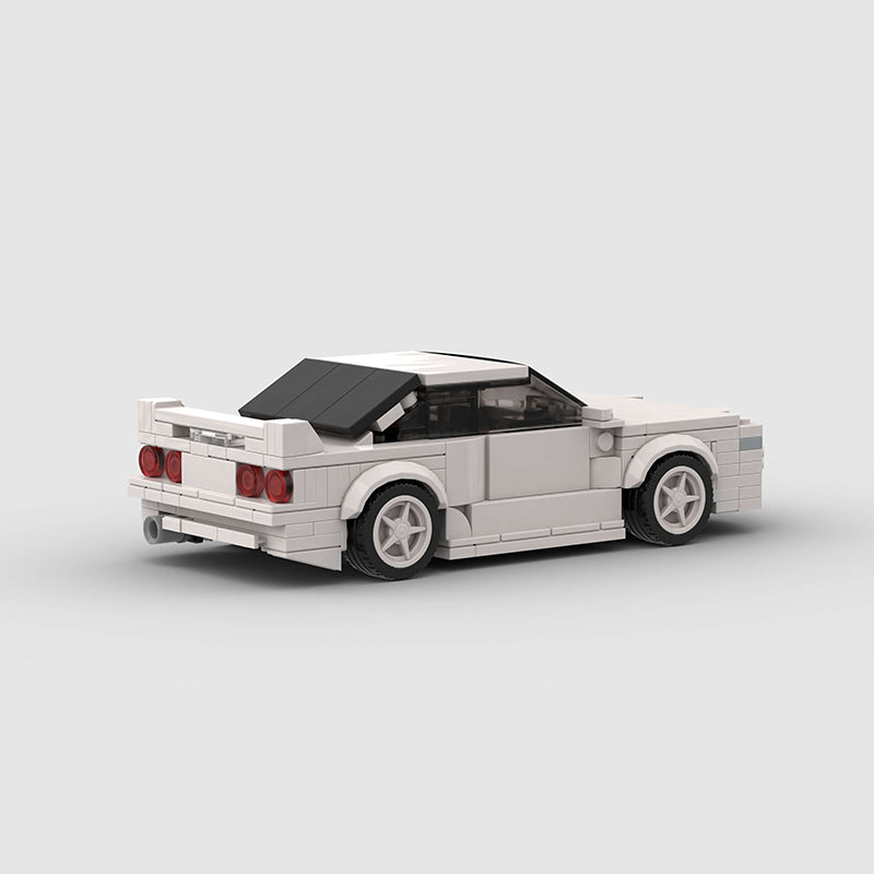 Nissan R32 Skyline GT-R stancing