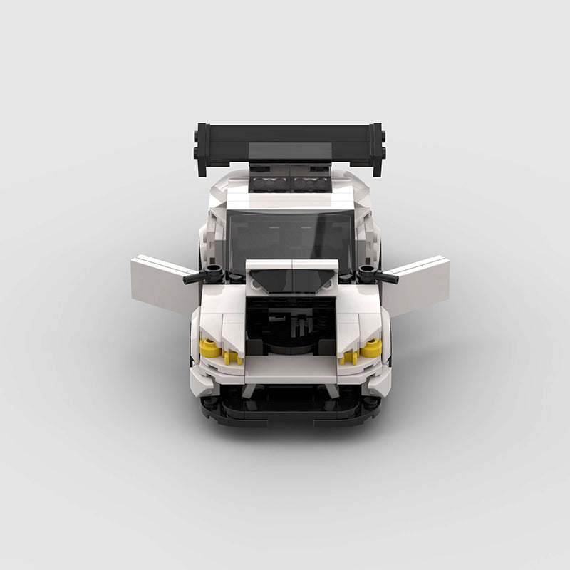 BMW M2C Racecar