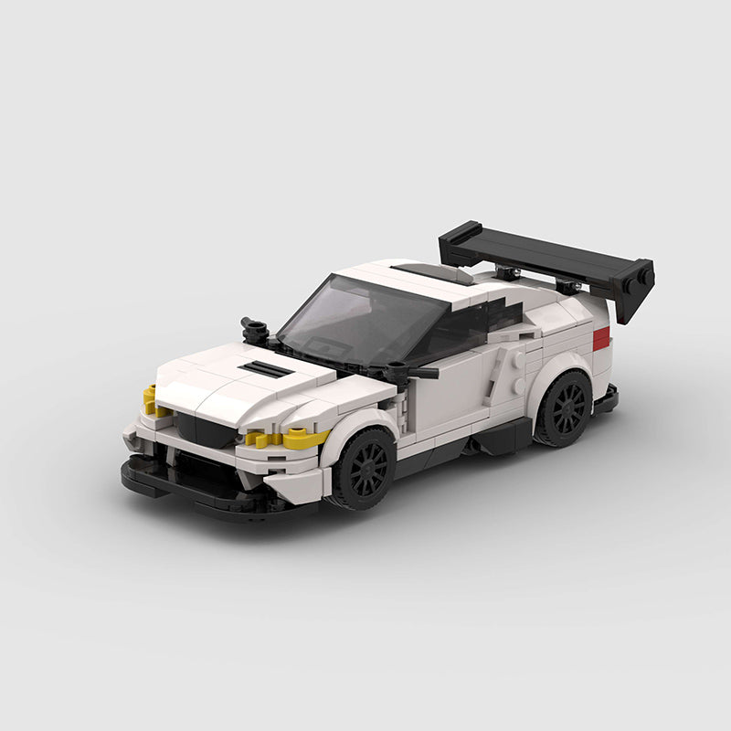 BMW M2C Racecar