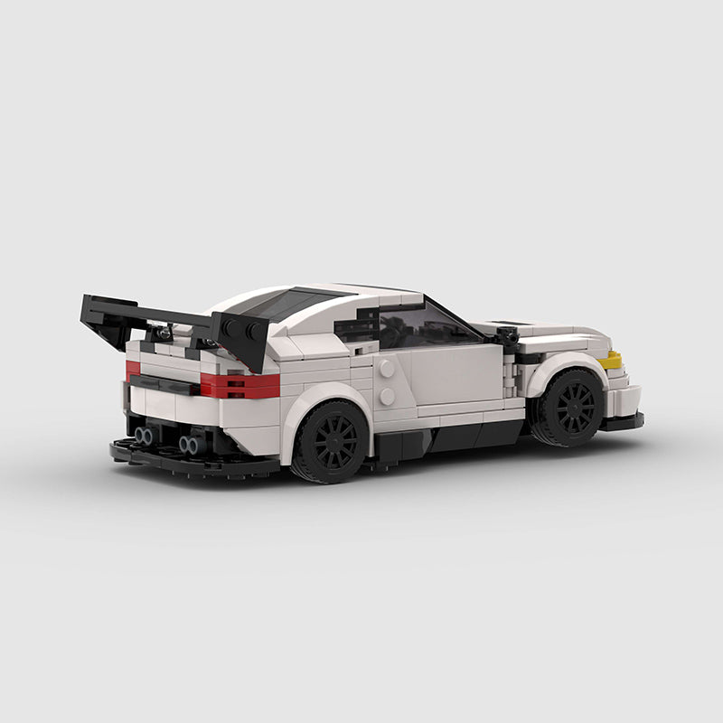 BMW M2C Racecar