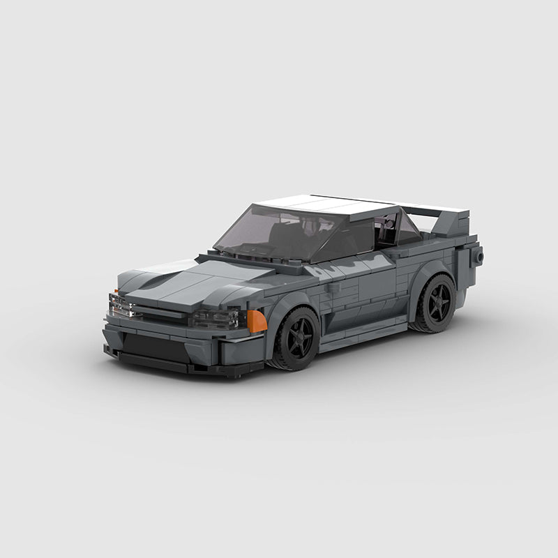 Nissan_Skyline_R32_GTR