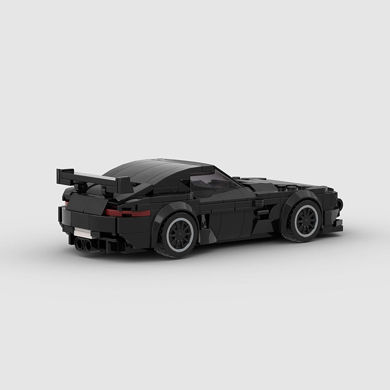 Mercedes_AMG_GTR